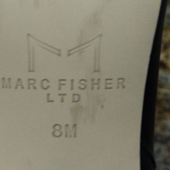 Marc Fisher LTD LUNNO Pointed Toe Block Heel Ankle Boot Size: 8M - Picture 14 of 14